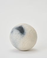 Circulating white by Eiji Uematsu contemporary artwork sculpture