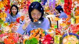 Filling in Physical Reality Living in Digital Reality by Gyonyoung Yoon contemporary artwork moving image