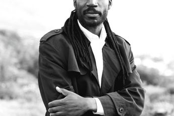 Lionel Mbayiwa contemporary artist