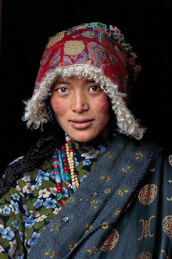 Pilgrim Amdo Tibet by Steve Mccurry contemporary artwork Photography