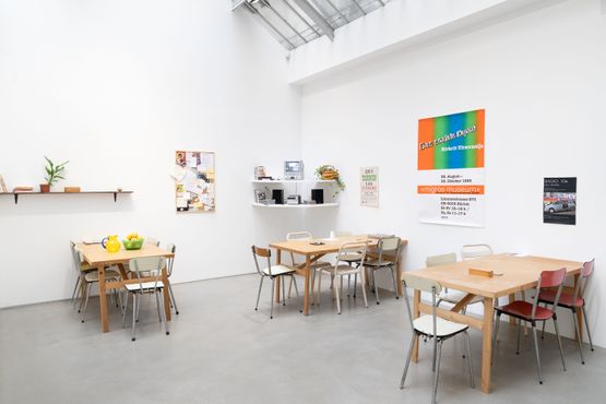 La salle de jeux by Rirkrit Tiravanija contemporary artwork Design