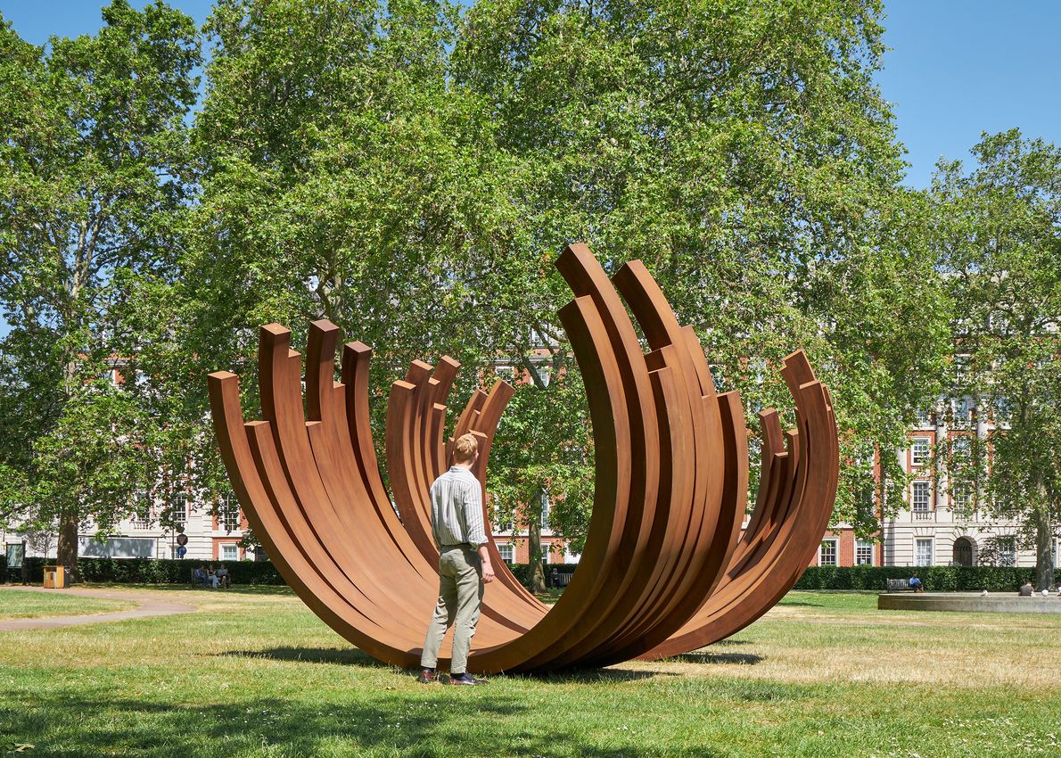 Bernar Venet
