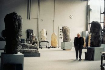 Contemporary art exhibition Hans Josephsohn Hans Josephsohn at Thaddaeus Ropac Salzburg Halle Austria