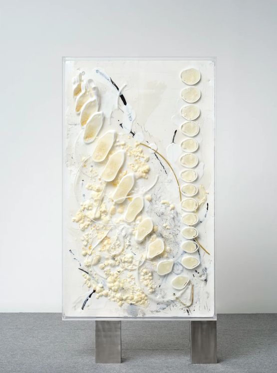 Play Rhythm of abuse    by Haneyl Choi contemporary artwork Sculpture