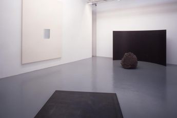 Ufan Lee contemporary artist