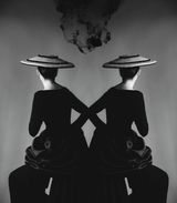 Les papallones by Andrea Torres contemporary artwork photography