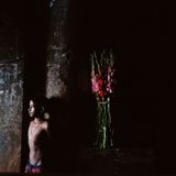 Enfant aux glaieuls Calcutta by Denis Dailleux contemporary artwork photography