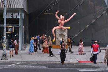 Contemporary art exhibition Sarah Lucas Plaza Sarah LucasVENUS VICTORIA at New Museum New York United States