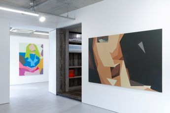 Contemporary art exhibition Tomohito Ushiro Pointed at MAKI Omotesando Tokyo Japan