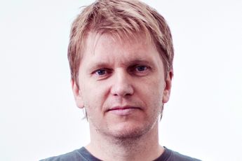 Roman Ondak contemporary artist