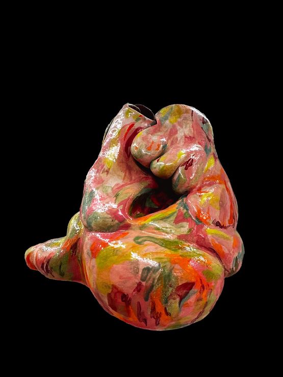 It is not the wind nor is it a sound by Whee contemporary artwork Sculpture