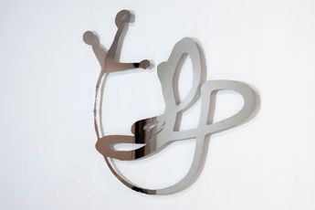 Hiraku Suzuki contemporary artist