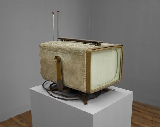 Television Set by Edward Kienholz contemporary artwork Mixed Media