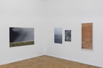 Contemporary art exhibition Peter Piller different degrees of completeness at Barbara Wien Berlin Germany