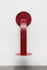 Amazonino Vermelho by Lygia Pape contemporary artwork sculpture