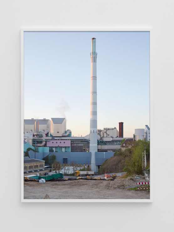 Travertinsaulen Recyclingpark Neckartal morgens by Annette Kelm contemporary artwork Photography
