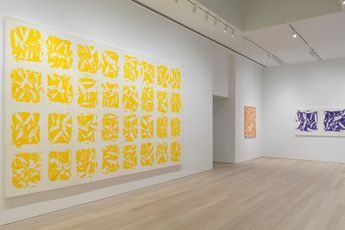 Contemporary art exhibition Simon Hantai Les blancs de la couleur la couleur du blanc at Gagosian 980 Madison Avenue New York United States