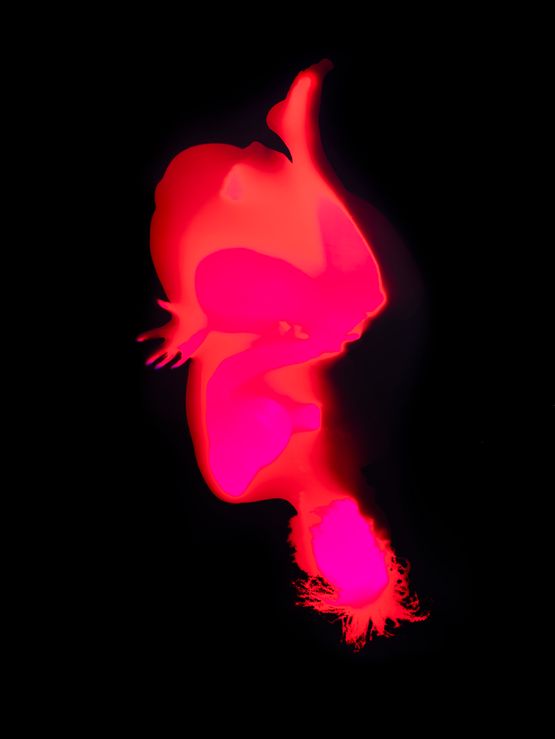 Contact 5 by Melanie Issaka contemporary artwork Photography