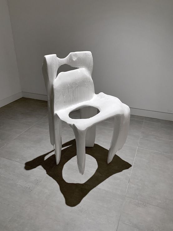 chair by Yuma Kishi  contemporary artwork Painting