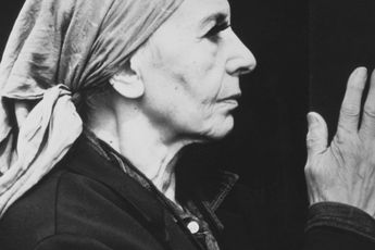 Louise Nevelson contemporary artist