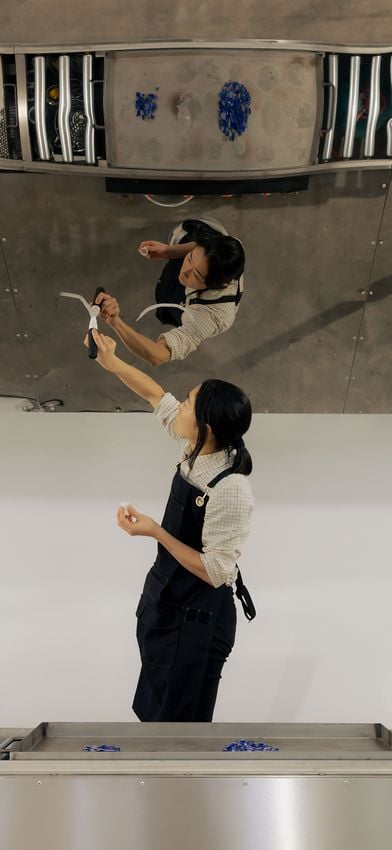 Aki Sasamoto’s Improvised Performances Subvert Everyday Objects—and Cook Them
