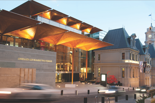Auckland Art Gallery Toi o Tamaki contemporary art institution in