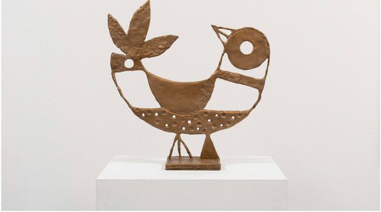 Lone Hen Longing by Austin Eddy contemporary artwork Sculpture