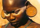 Surma woman with painted eye-mask by Carol Beckwith Angela Fisher contemporary artwork Photography