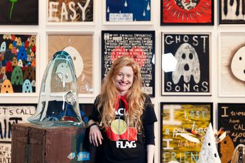 NELL contemporary artist