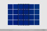 Sans titre 2 Chassis noir sur dispositif bleu et blanc by Daniel Buren contemporary artwork mixed media