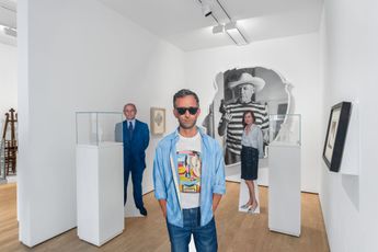 Contemporary art exhibition Alex Israel LA Californie at Almine Rech Paris Matignon France