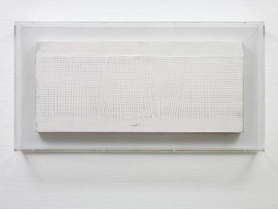 Weie Vibration by Heinz Mack contemporary artwork Sculpture