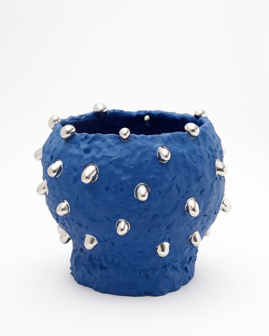 Tea bowl by Takuro Kuwata contemporary artwork Sculpture