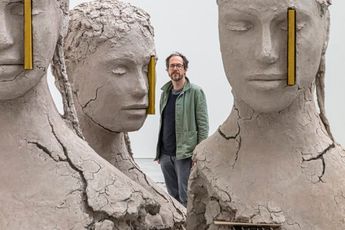 Mark Manders contemporary artist