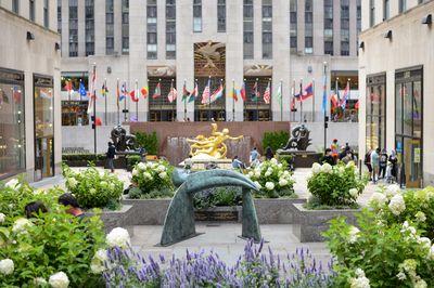 Frieze Sculpture at Rockefeller Center 2020 In Photos