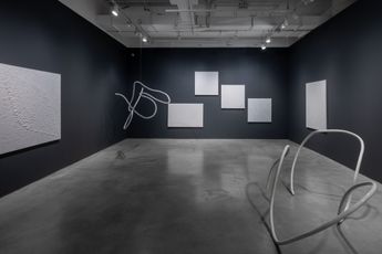Contemporary art exhibition tomie ohtake The Ultimate Works at Galeria Nara Roesler Sao Paulo Brazil