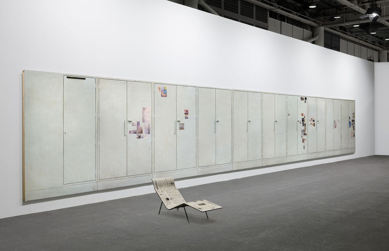 MARK MANDERS