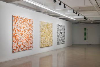 Contemporary art exhibition Tatsuo Miyajima Infinite Numeral at Gallery Baton Seoul South Korea