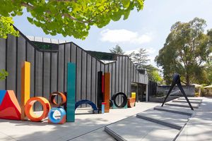 Heide Museum of Modern Art contemporary art institution in Melbourne Australia