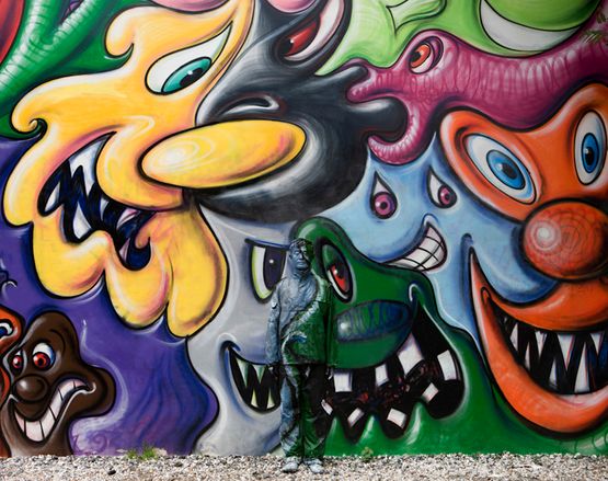 Hiding in New York No. 2 - Kenny Scharf by Liu Bolin contemporary artwork Photography
