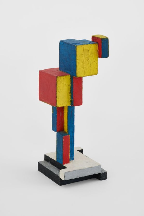 Composition emanante de Lovoide Composition from the Ovoid by Georges Vantongerloo contemporary artwork Sculpture