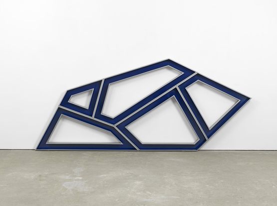 Alphabet V by Richard Deacon contemporary artwork Sculpture