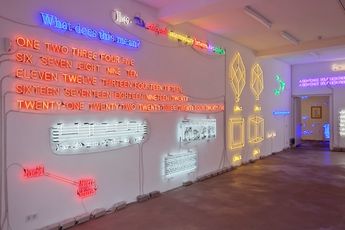 Contemporary art exhibition Joseph Kosuth Insomnia Assorted Illuminated Fixed at Spruth Magers Berlin Germany