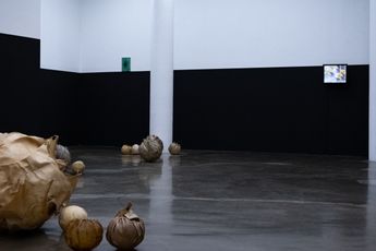 Contemporary art exhibition Yohan Han Achraf Touloub  Sinabrau at Gallery Chosun Seoul South Korea