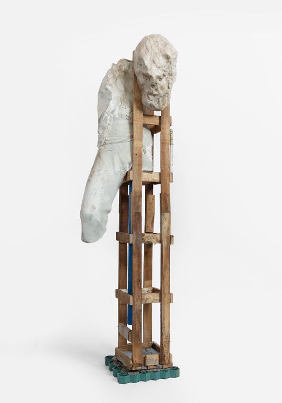 Go down the drain by Zhou Yilun contemporary artwork Sculpture