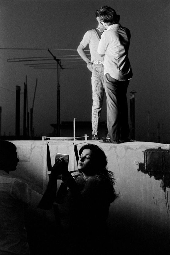 Katey and Naseer Bombay by Pablo Bartholomew contemporary artwork Photography