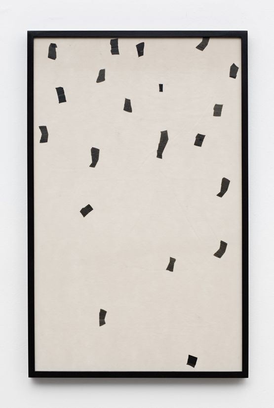 Chuva by Adriano Costa contemporary artwork Sculpture