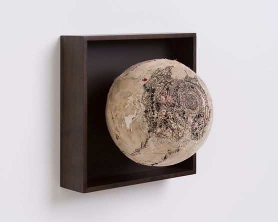 Fingertip by Junko Oki contemporary artwork Sculpture