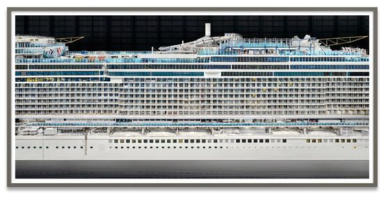 Kreuzfahrt Cruise by Andreas Gursky contemporary artwork Print