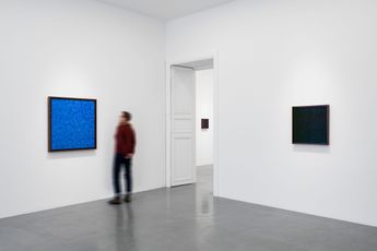 Contemporary art exhibition Gabriel DE LA MORA Elan Vital at Perrotin Paris Marais France